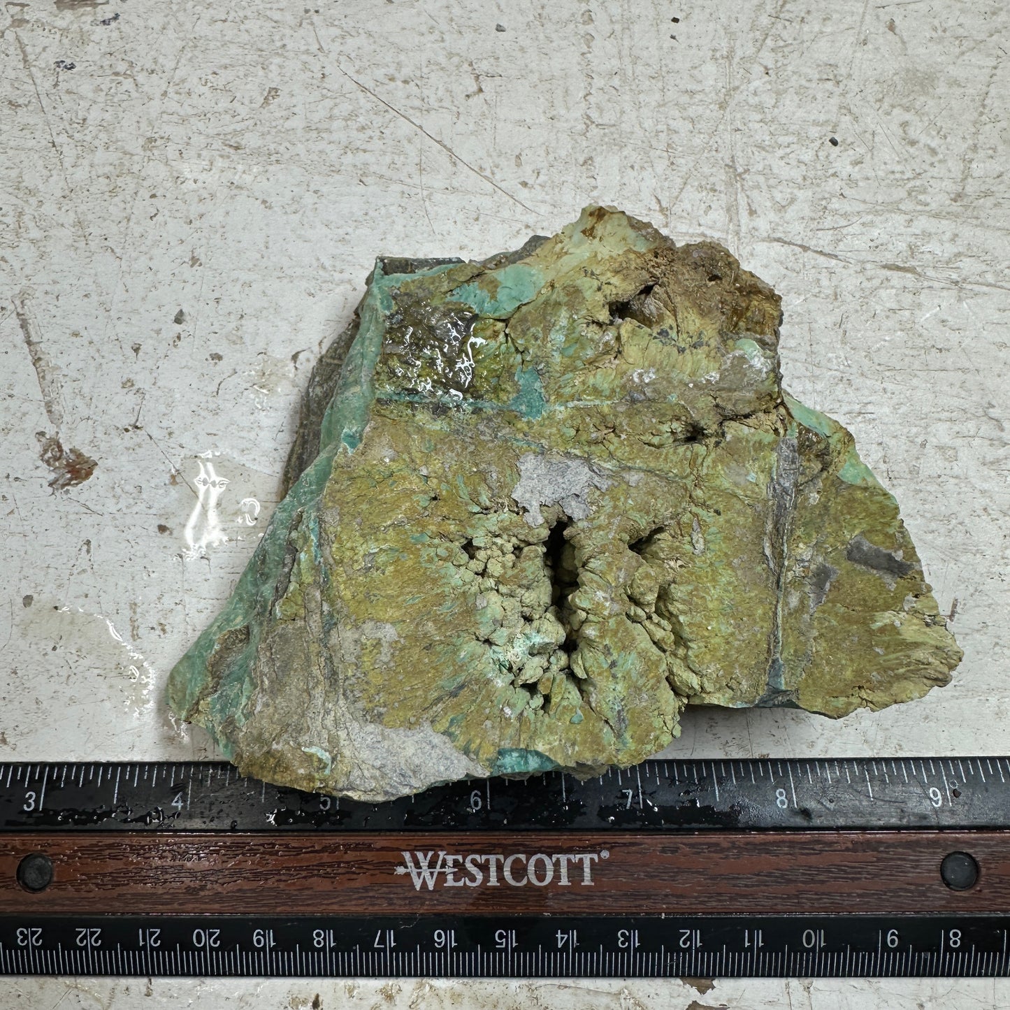 BROKEN ARROW VARISCITE Rough - 438 grams
