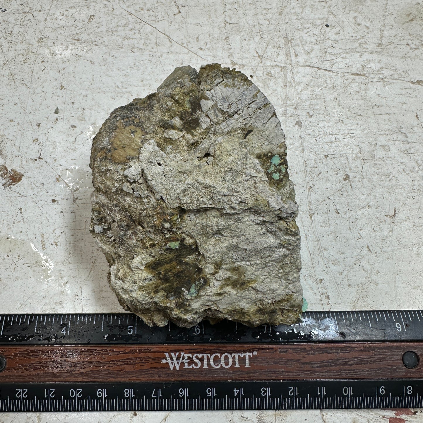 BROKEN ARROW VARISCITE Rough - 330 grams