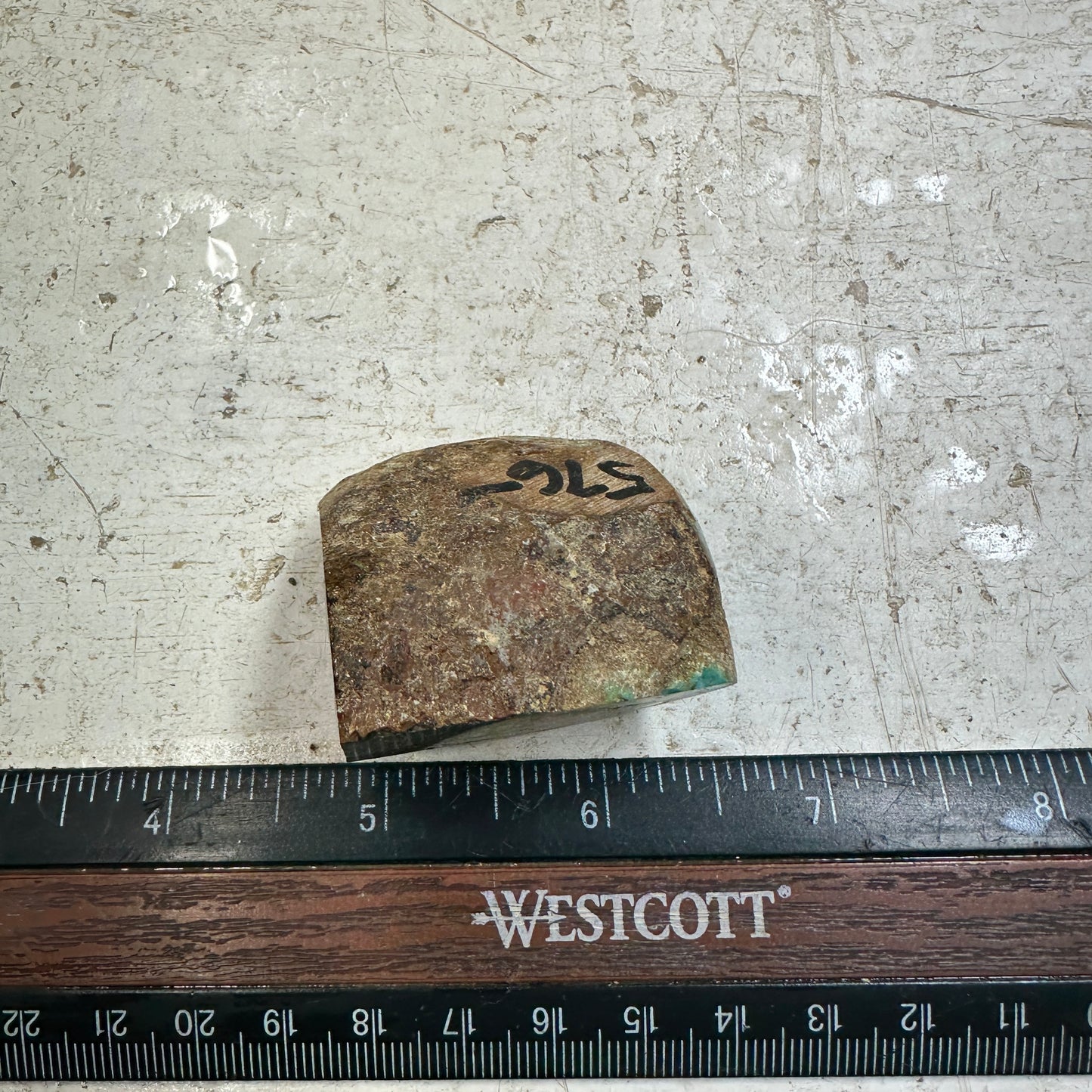 KINGMAN CEREMONIAL Turquoise rough - 59.8 grams