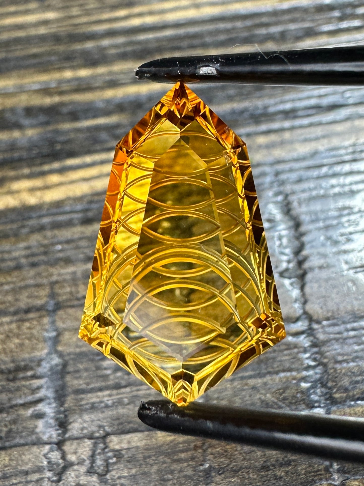 8.40ct CITRINE Faceted Stone QTZ005