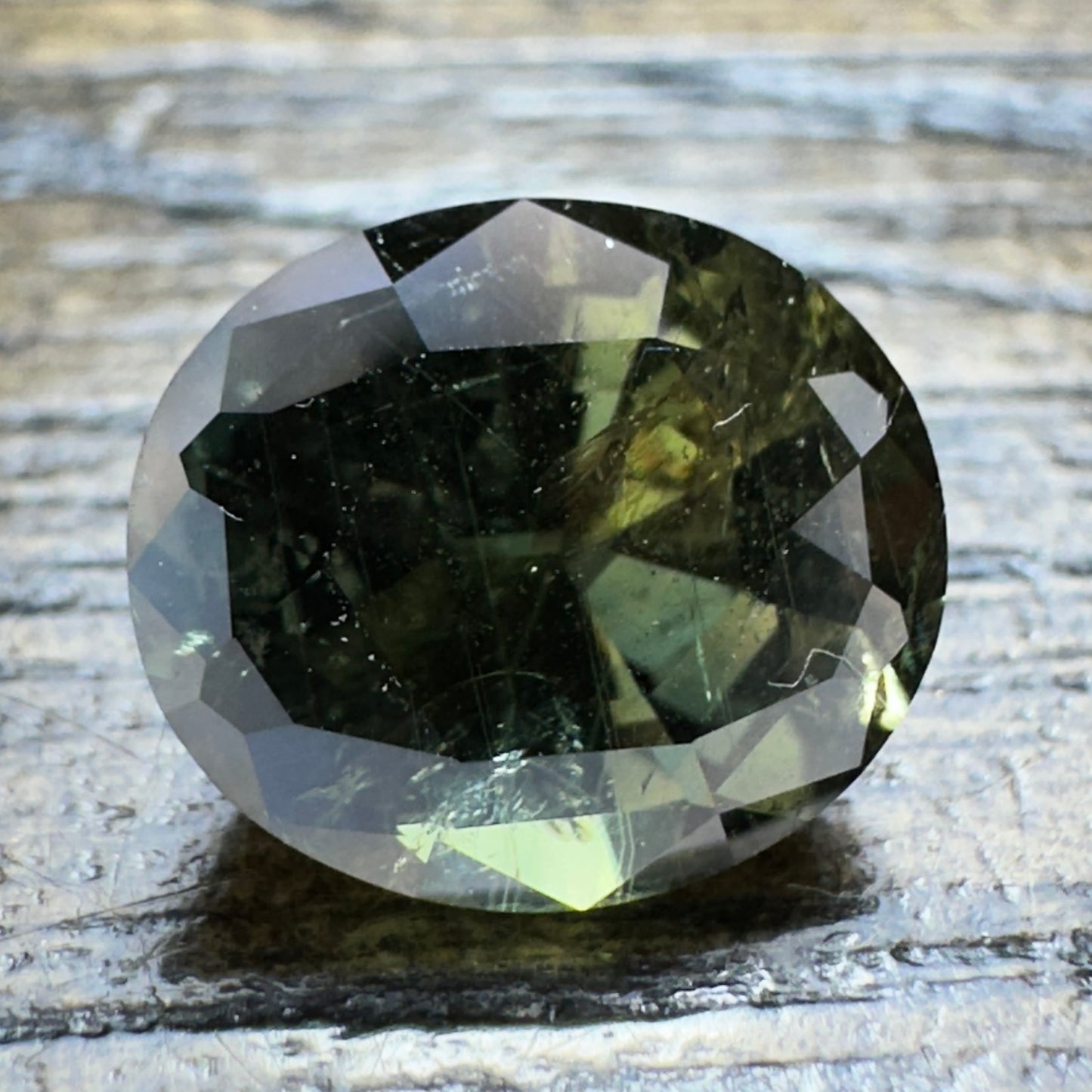 5.91ct UMBA SAPPHIRE Faceted Stone SA001