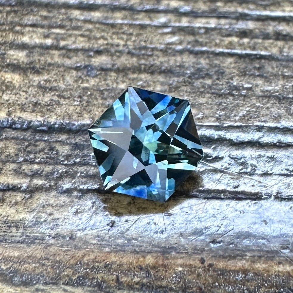 0.61ct Montana Sapphire Faceted Stone SA034