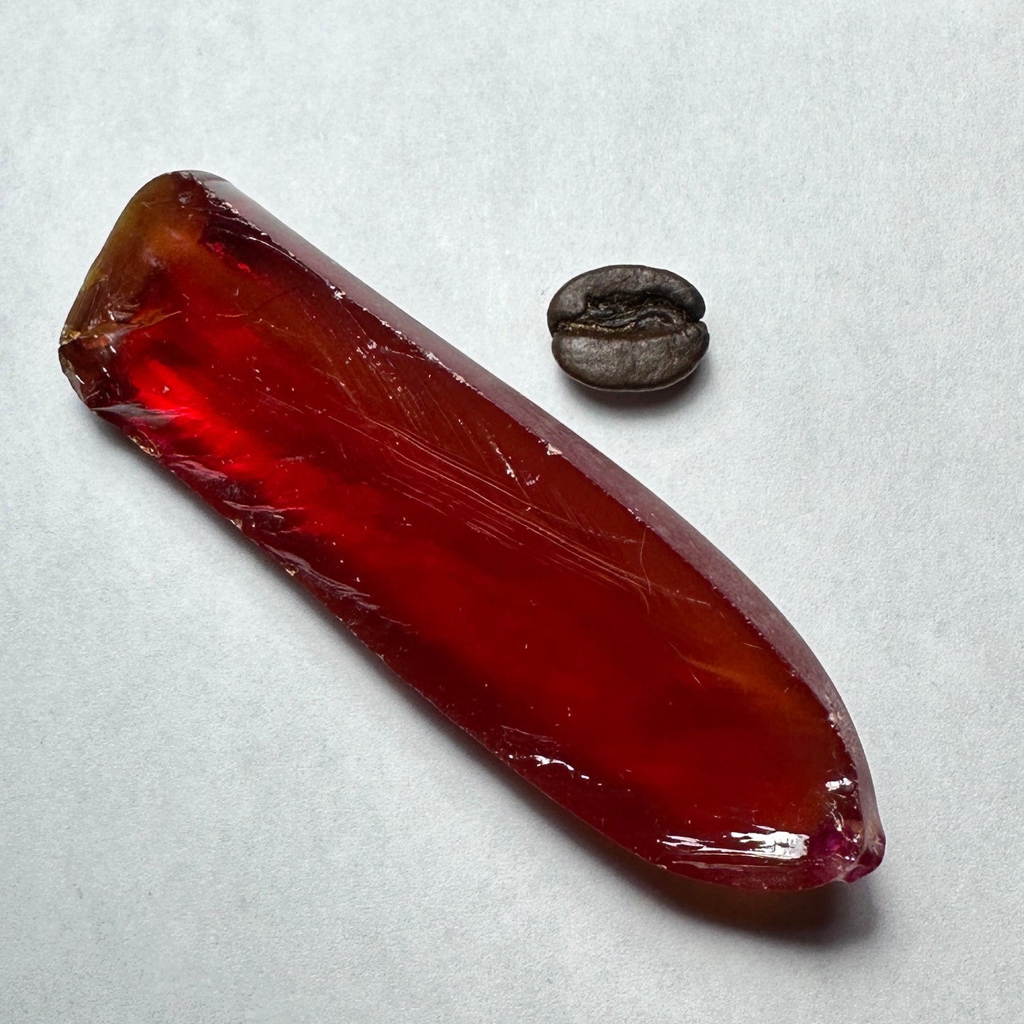 #55 FLAME FUSION LAB SAPPHIRE Facet Rough 37.88g