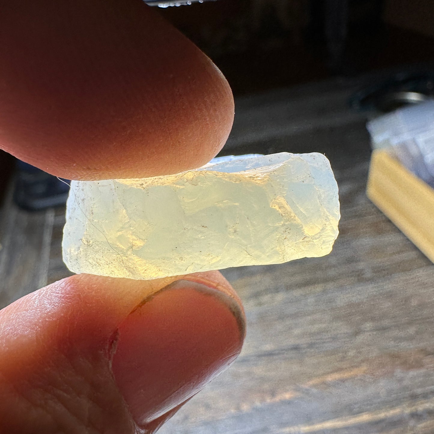 85.1ct MILKY QUARTZ Facet Rough