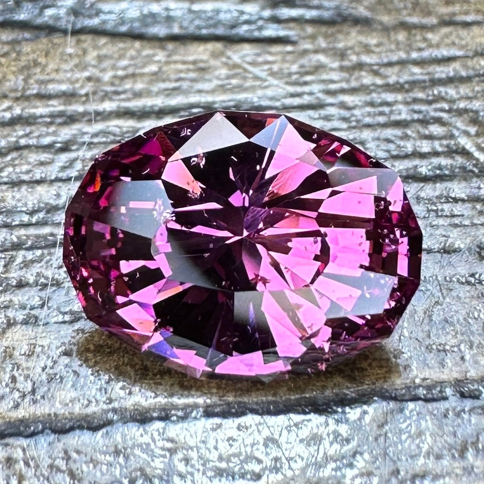 'Tanga Madness' Oval Cut Faceting Design
