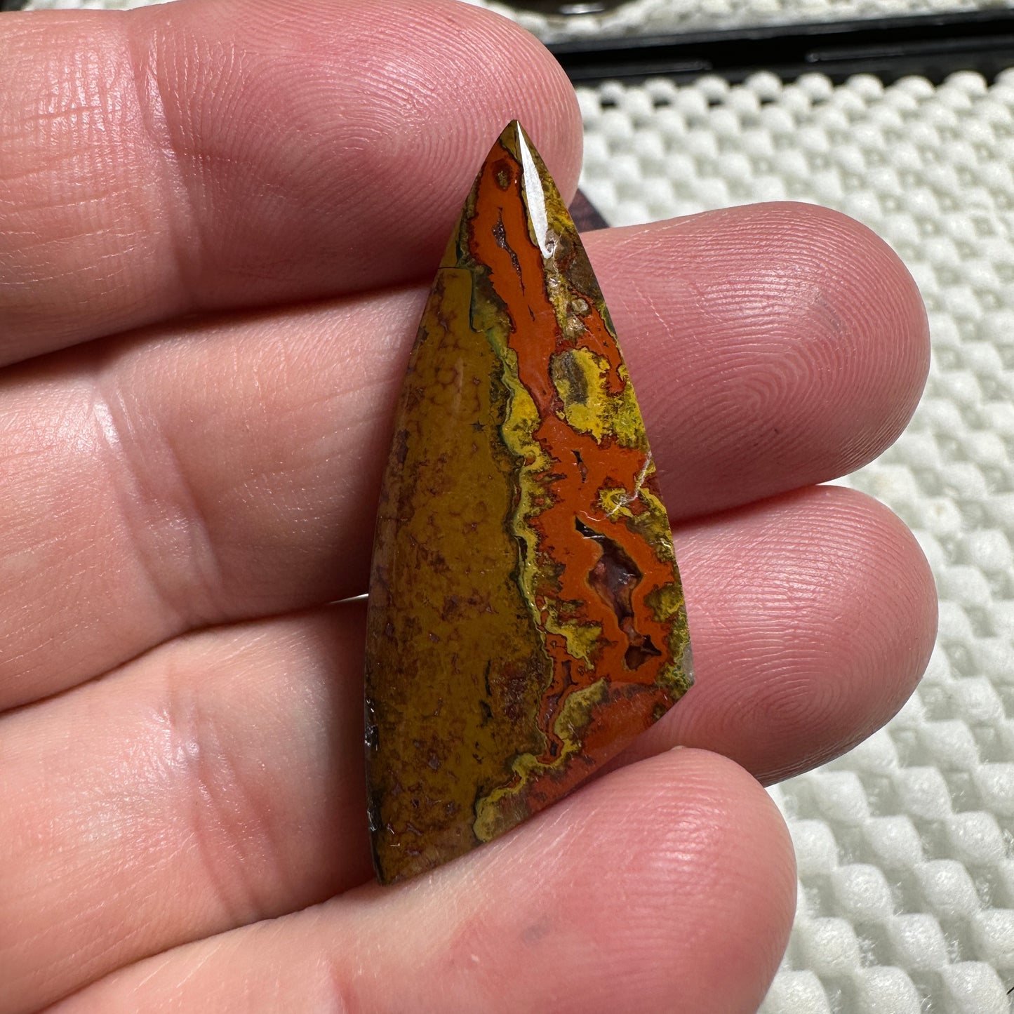 MOROCCAN SEAM AGATE cabochon