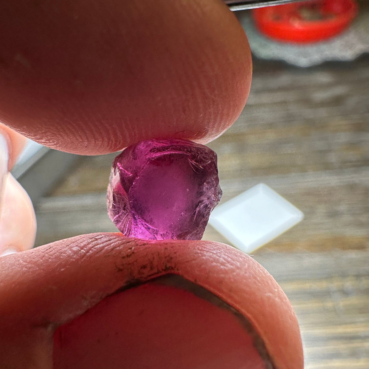 7.34ct RHODOLITE GARNET Facet Rough