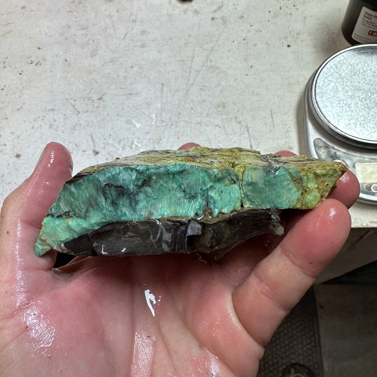BROKEN ARROW VARISCITE Rough - 438 grams