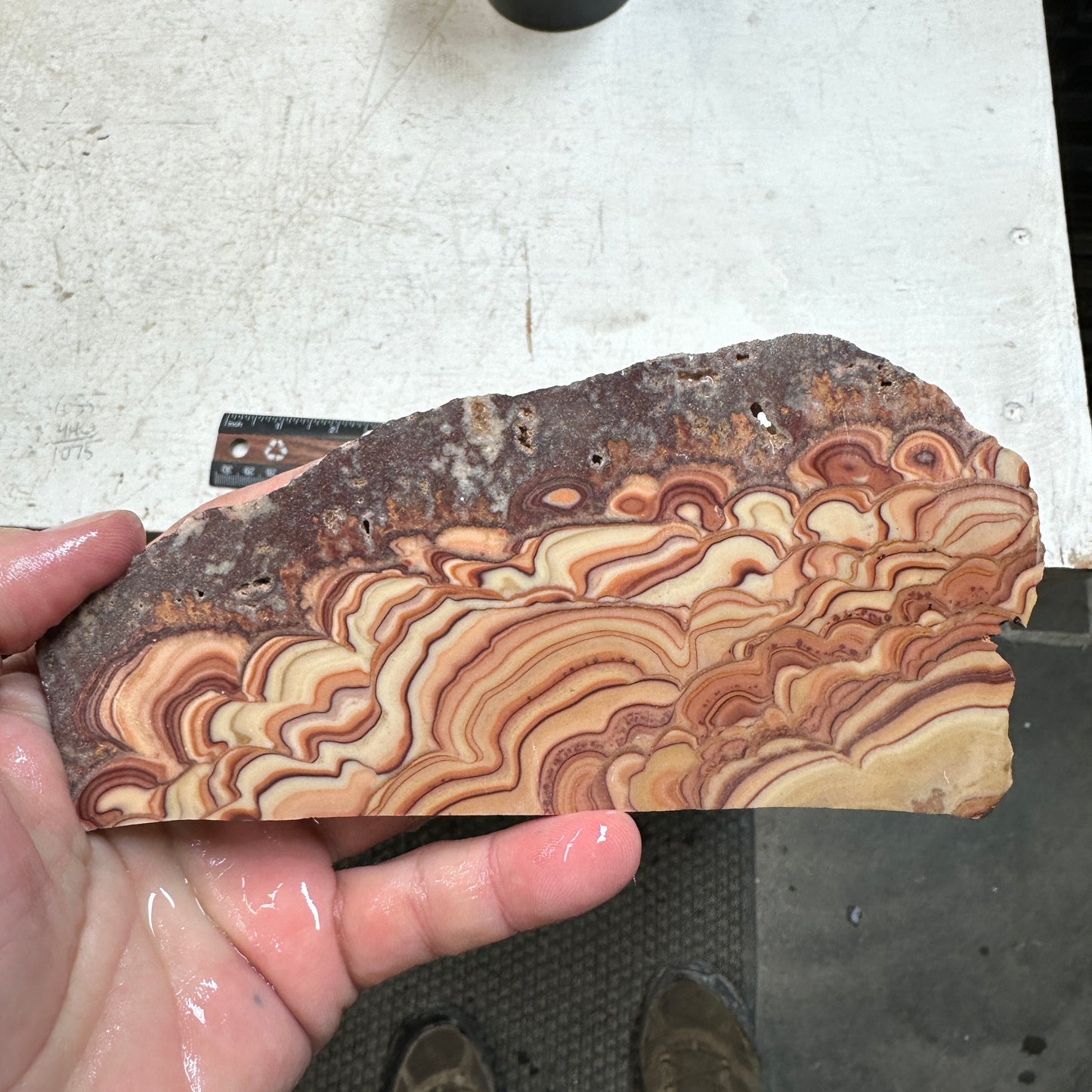 ROLLING HILLS DOLOMITE Slab - 200 grams