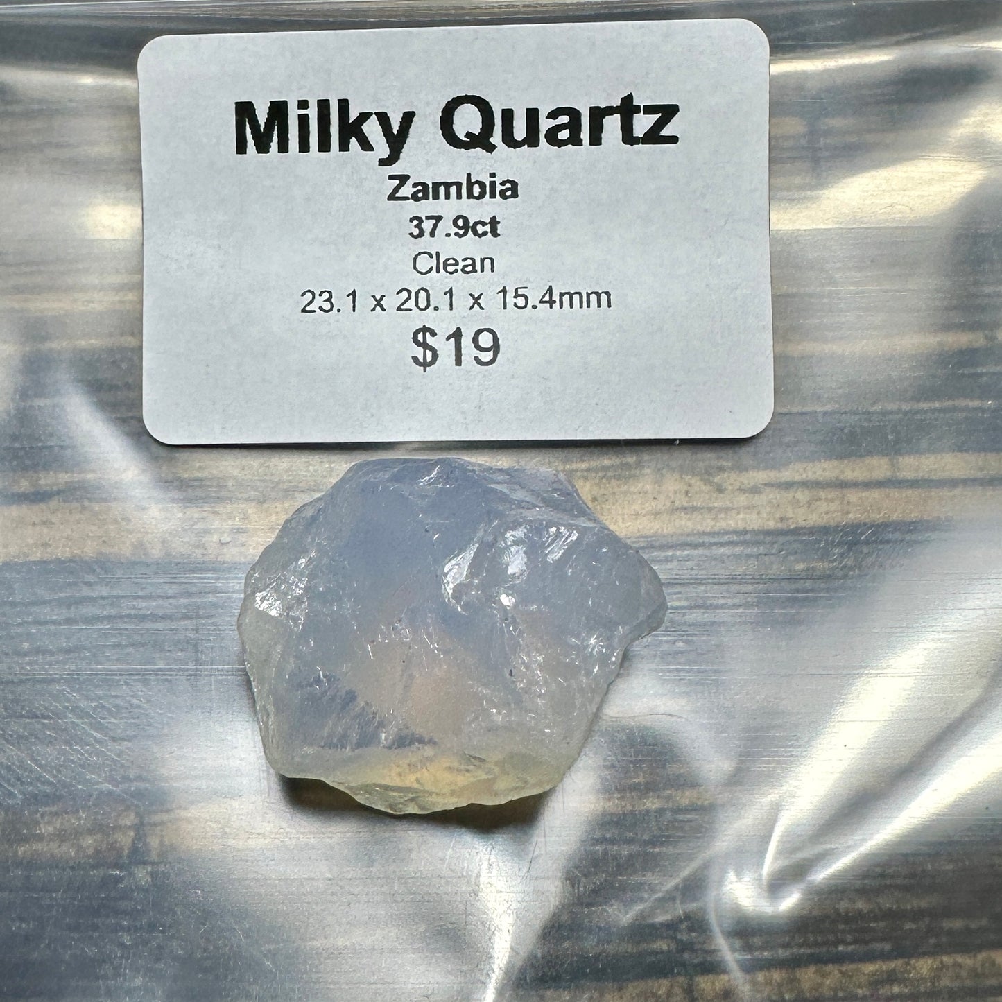 37.9ct MILKY QUARTZ Facet Rough