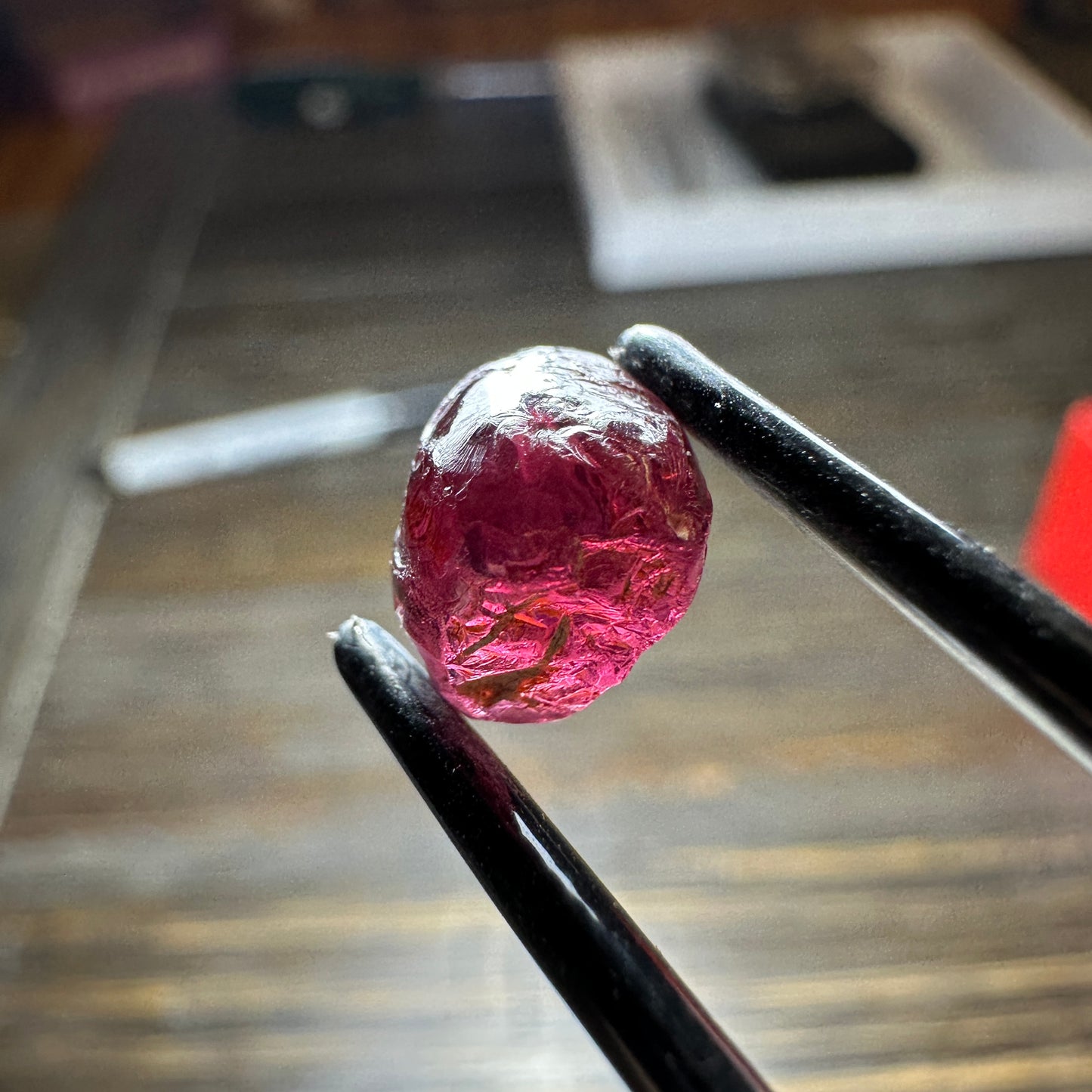 MALAYA GARNET 3pcs., 3.57g Facet Rough Parcel