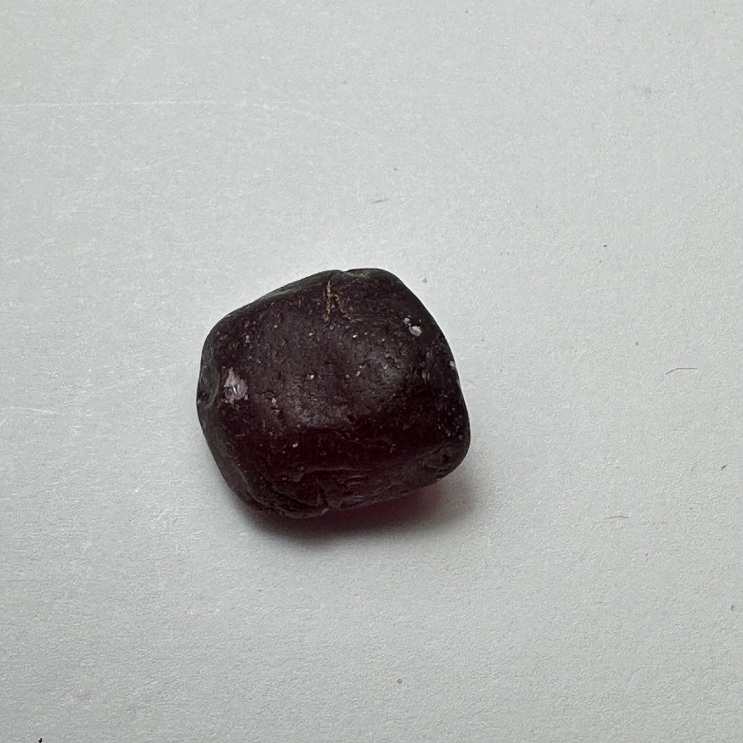 16.6ct RHODOLITE GARNET Facet Rough