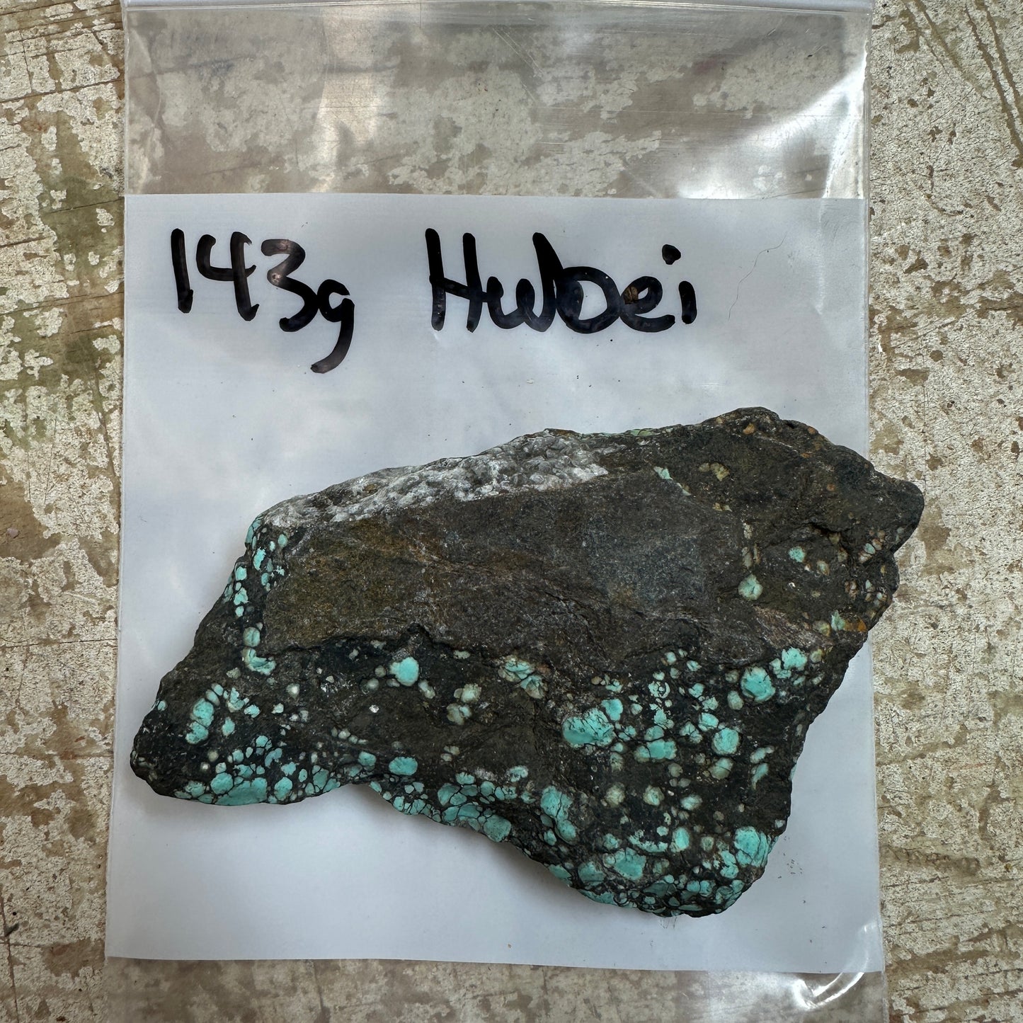 143 gram Hubei Turquoise rough