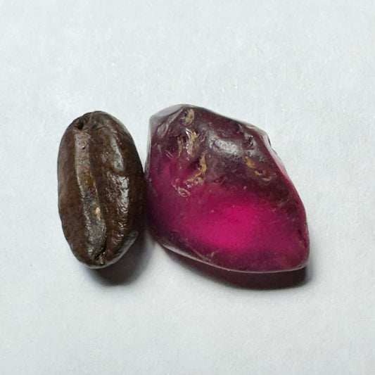 13.05ct TANGA ROSE GARNET Facet Rough