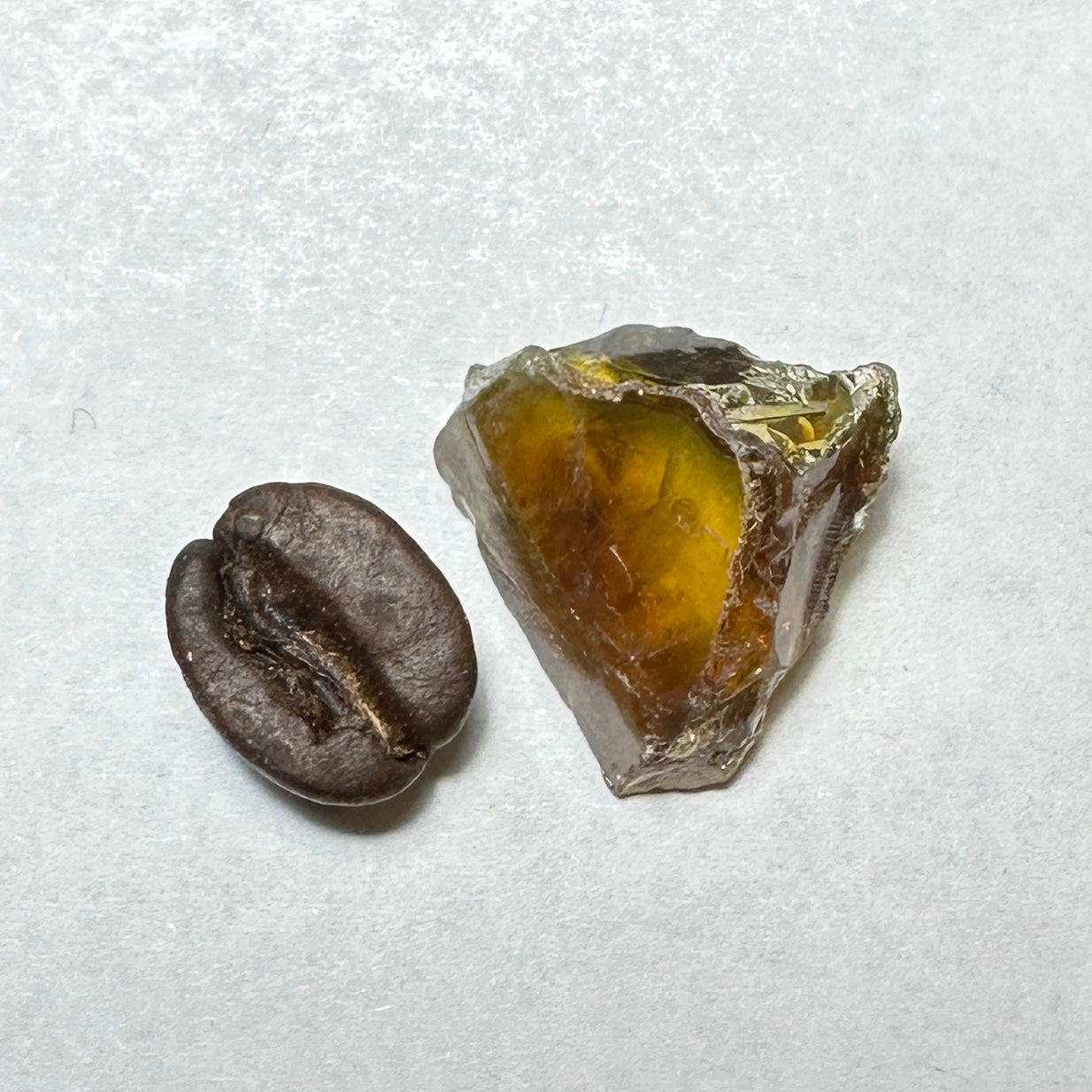 11.87ct SPHENE Facet Rough
