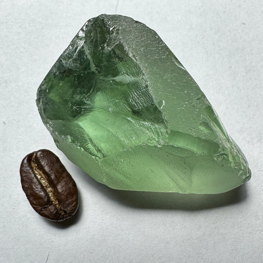 132.5ct PRASIOLITE QUARTZ Facet Rough