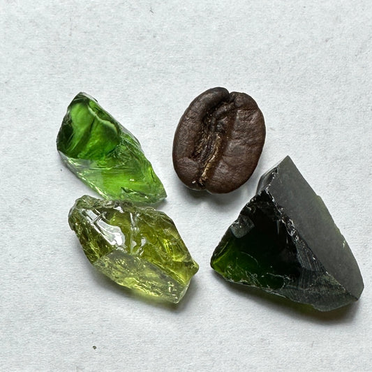 CHROME TOURMALINE 3pcs., 4.38g Facet Rough Parcel