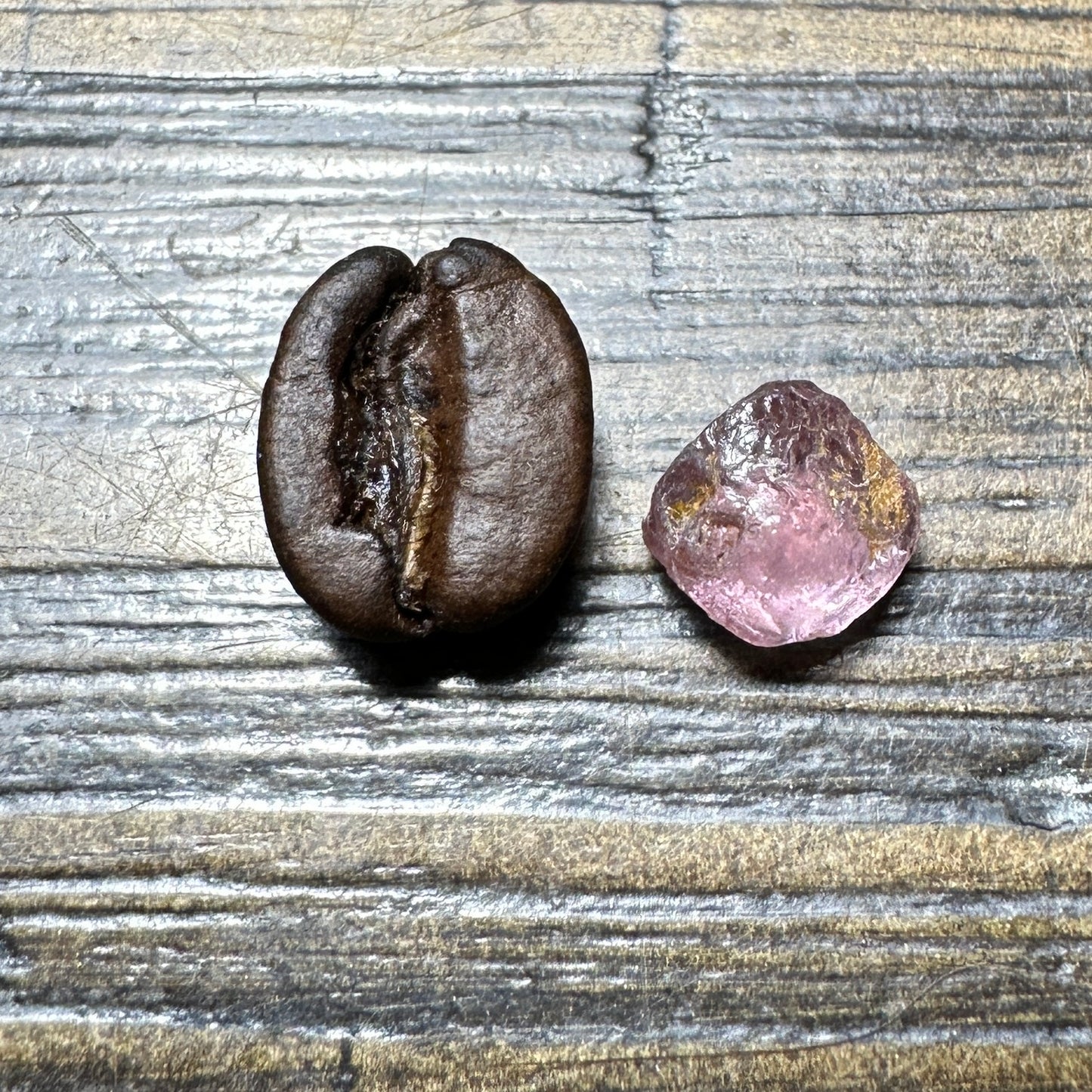 2.47ct Fluorescent LOTUS GARNET Facet Rough