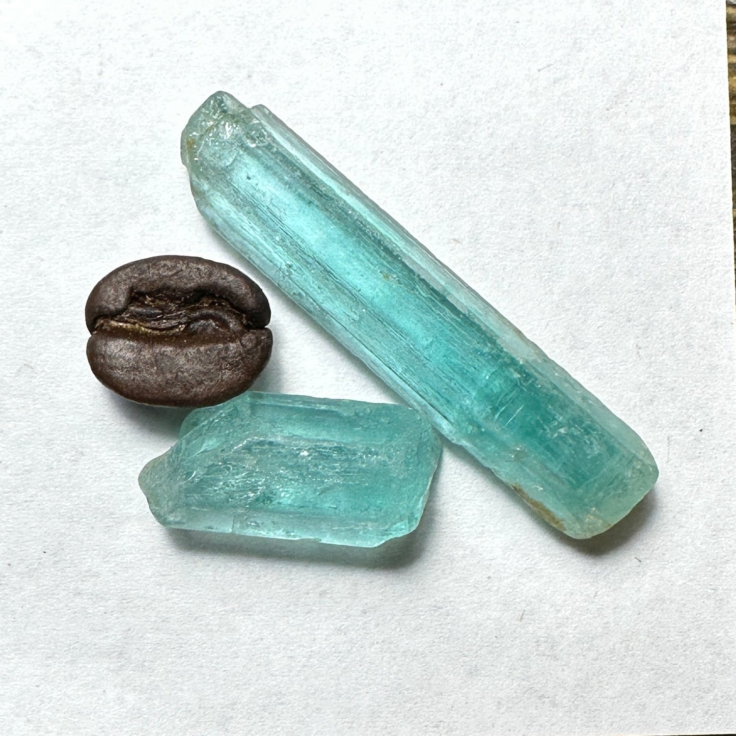 VANADIUM EMERALD 2pcs., 4.47g Facet Rough Parcel