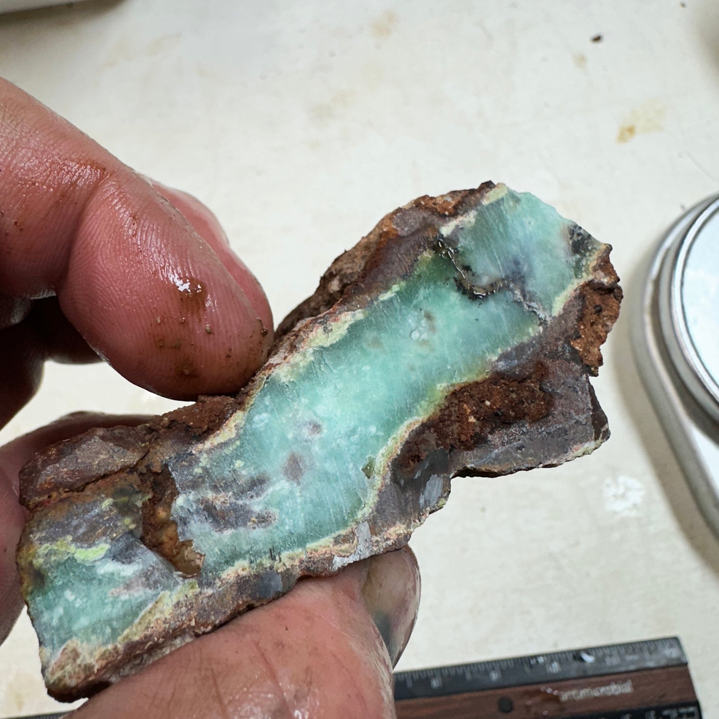 CHRYSOPRASE Faced Rough - 0.50 Pounds