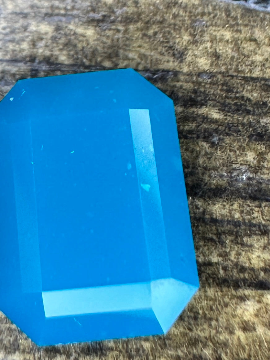 2.59ct GEM SILICA CHRYSOCOLLA Faceted Stone AGT001