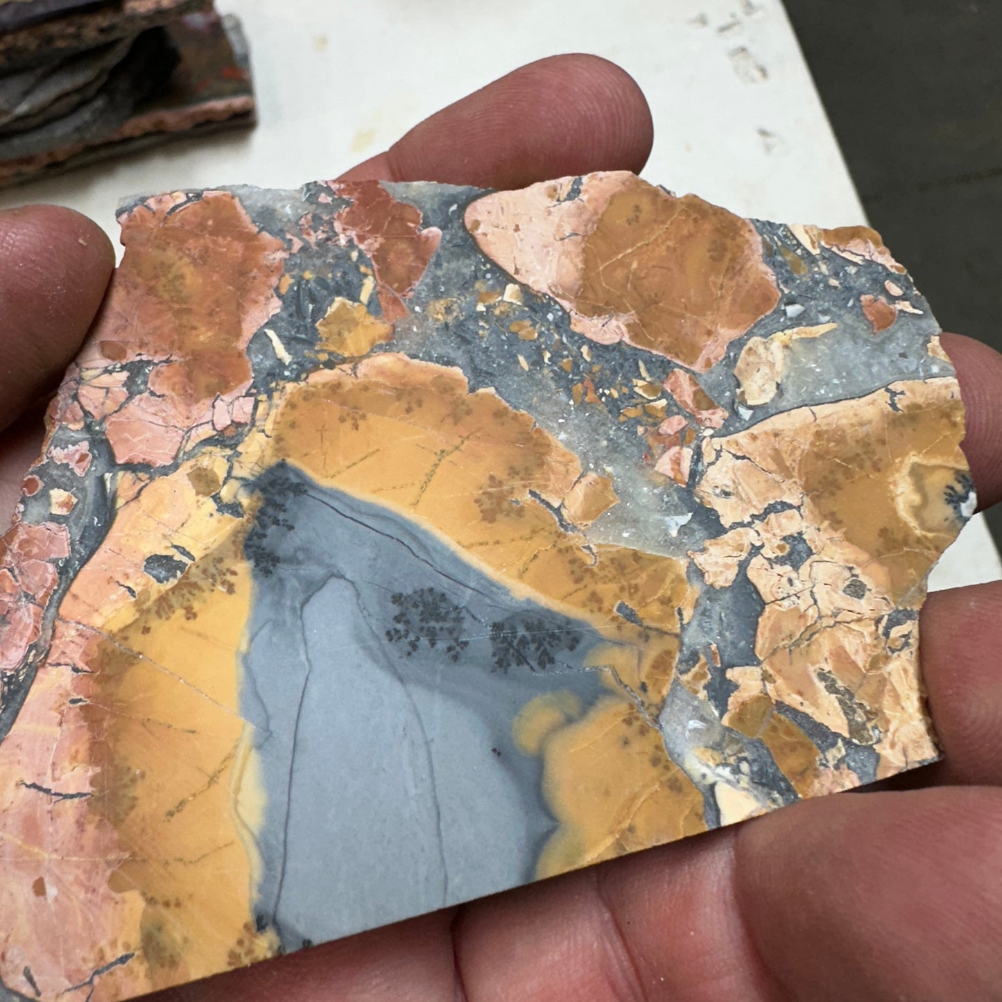 MALIGANO JASPER Slab - 108 grams