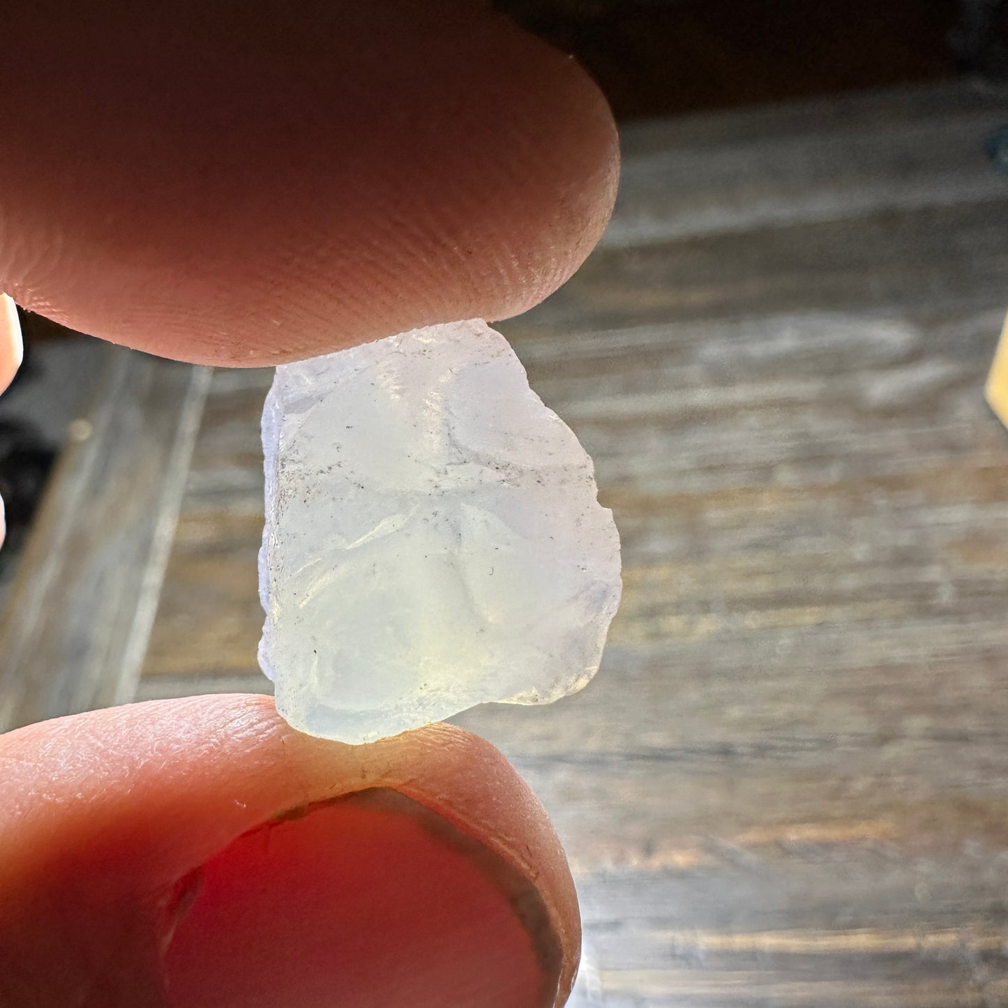 29.9ct MILKY QUARTZ Facet Rough