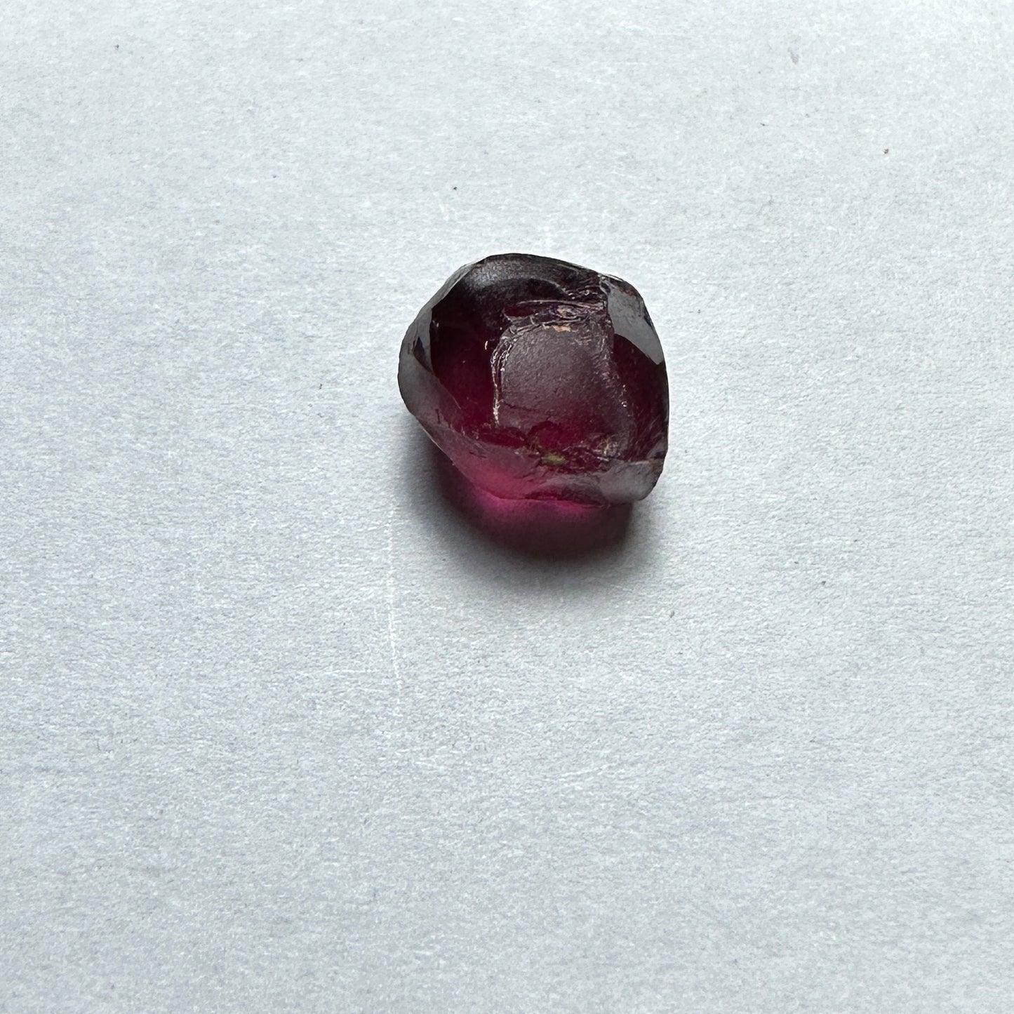 5.22ct RHODOLITE GARNET Facet Rough