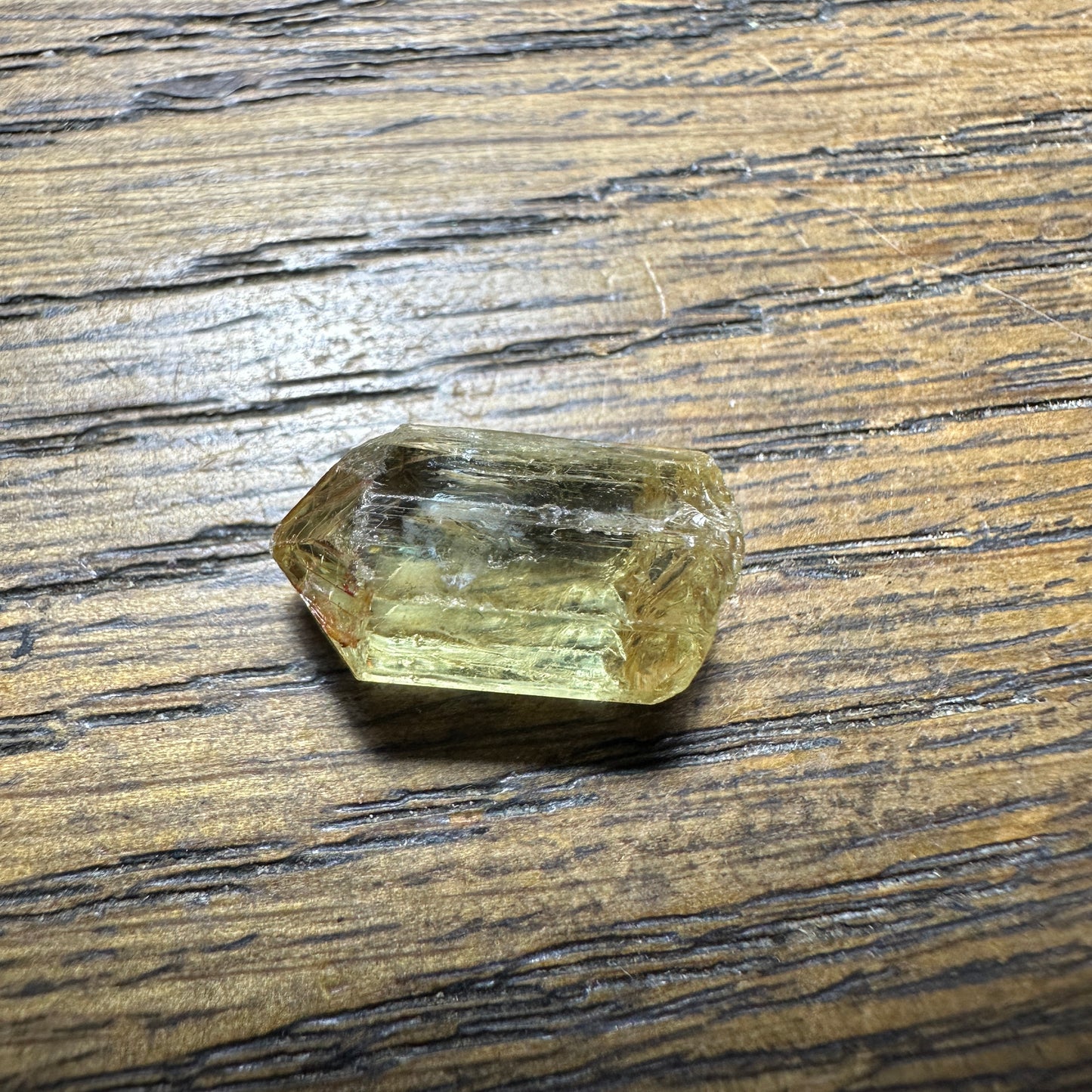 9.8ct YELLOW APATITE Facet Rough