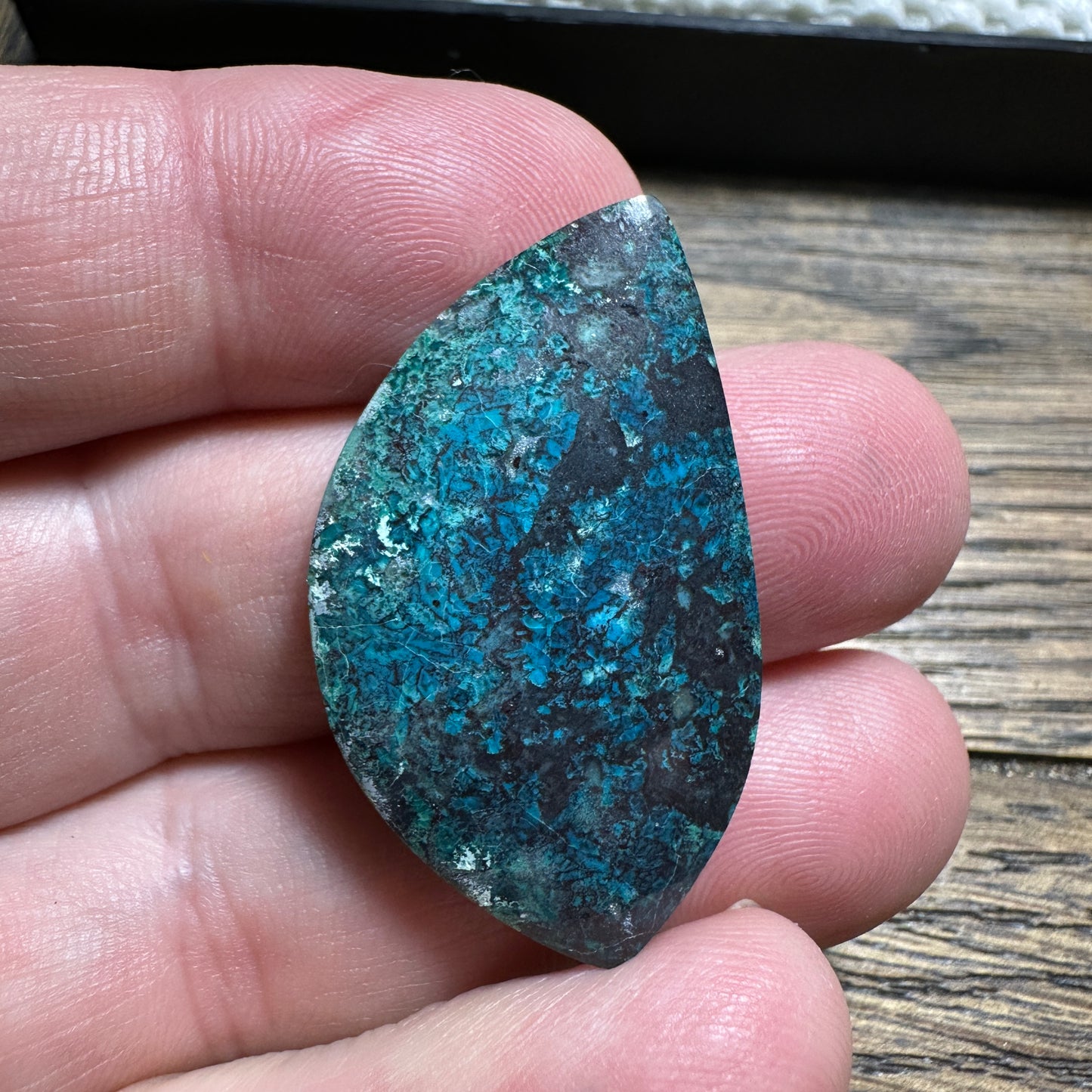 SHATTUCKITE CUPRITE cabochon