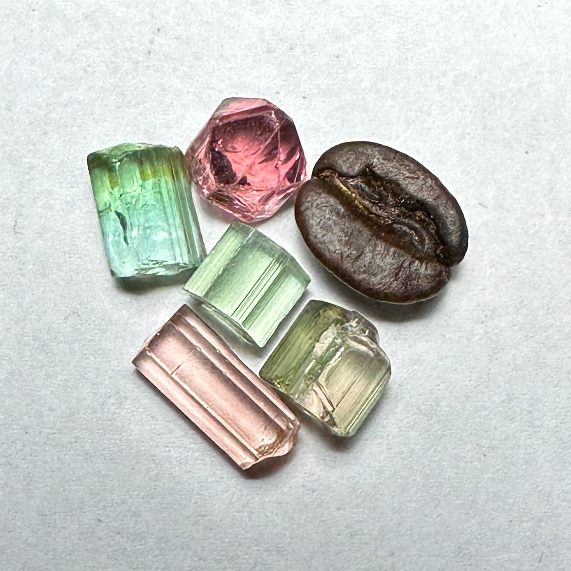 CONGO TOURMALINE 5pcs., 2.62g Facet Rough Parcel