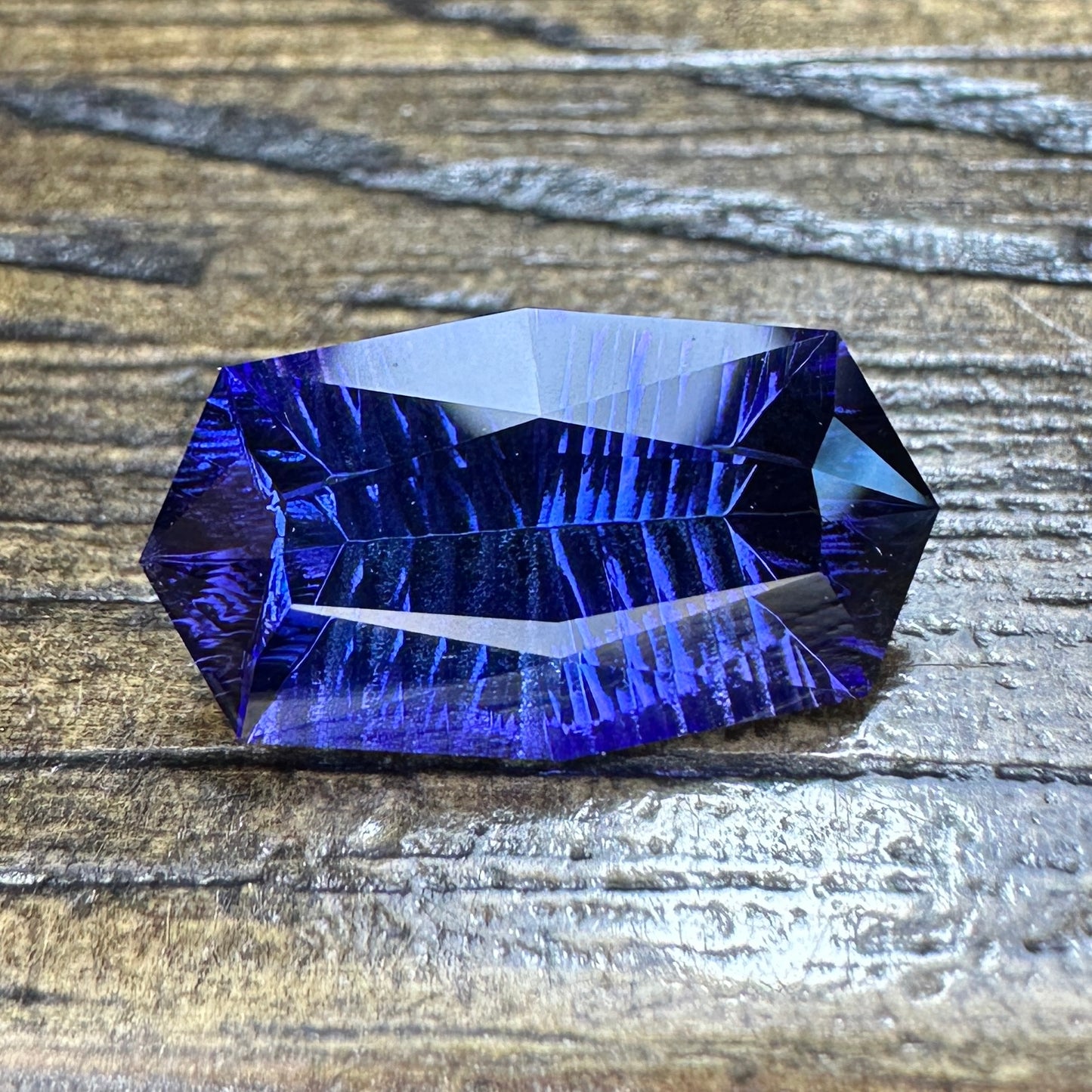 7.38ct Unheated TANZANITE Faceted Stone TAN003