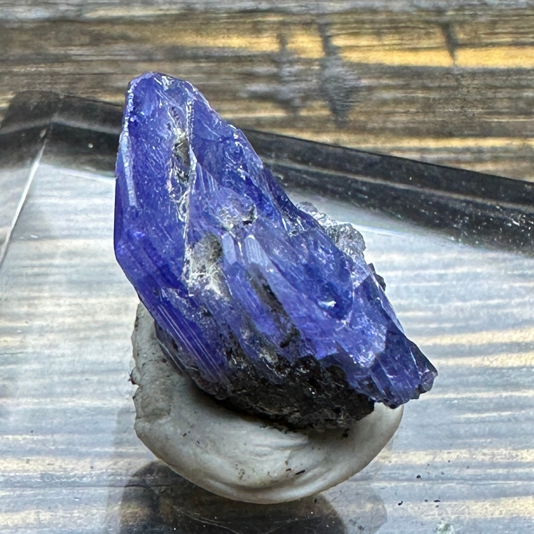 TANZANITE Crystal Display Mineral Specimen