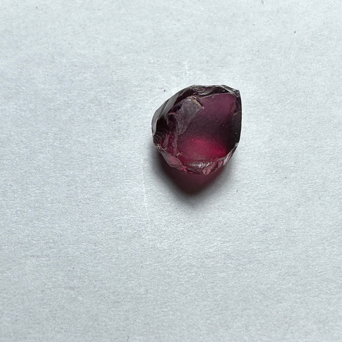 5.22ct RHODOLITE GARNET Facet Rough