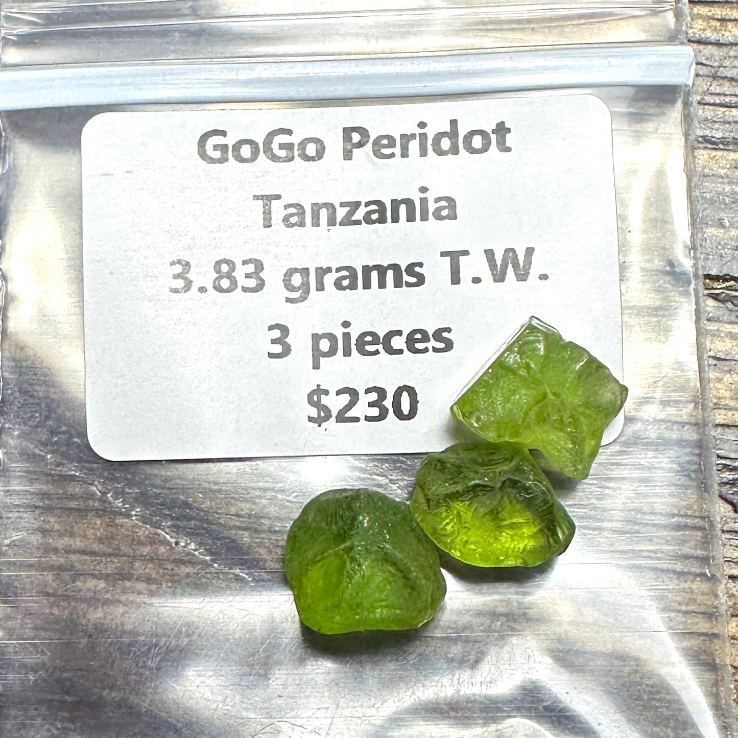 GOGO PERIDOT 3pcs., 3.83g Facet Rough Parcel