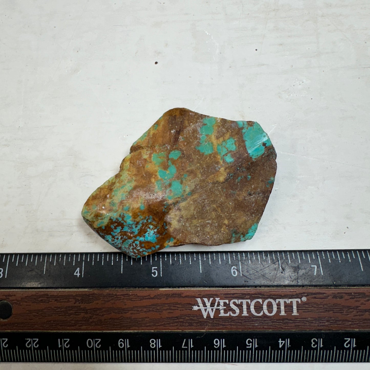 RISING PHOENIX Turquoise rough - 52 grams