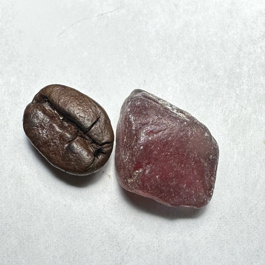 13.52ct ROSE ZIRCON Facet Rough