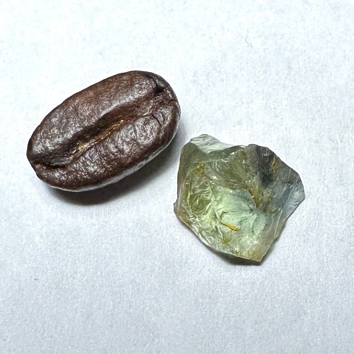 3.68ct GOMBE SAPPHIRE Facet Rough