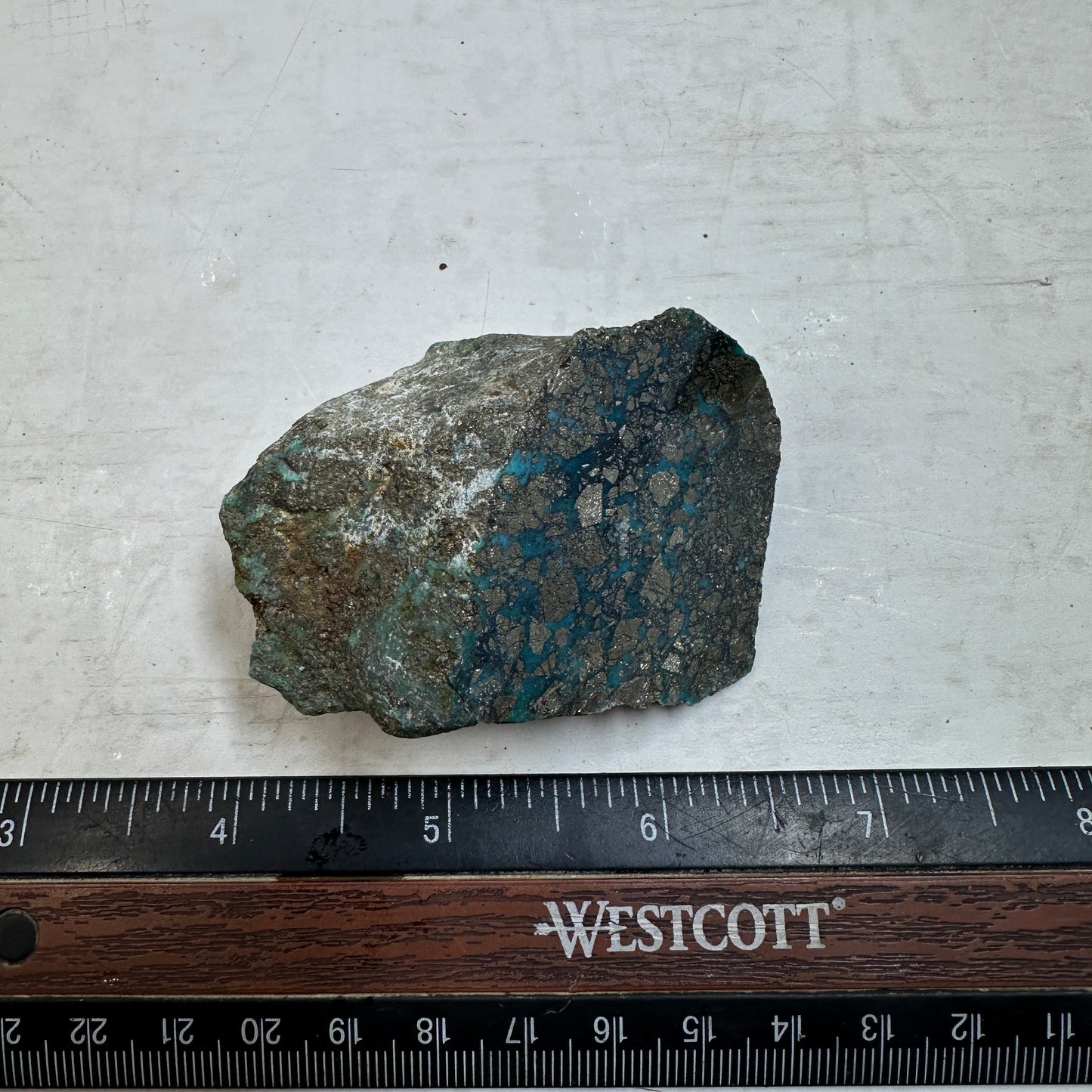 MORENCI2 Turquoise rough - 151 grams