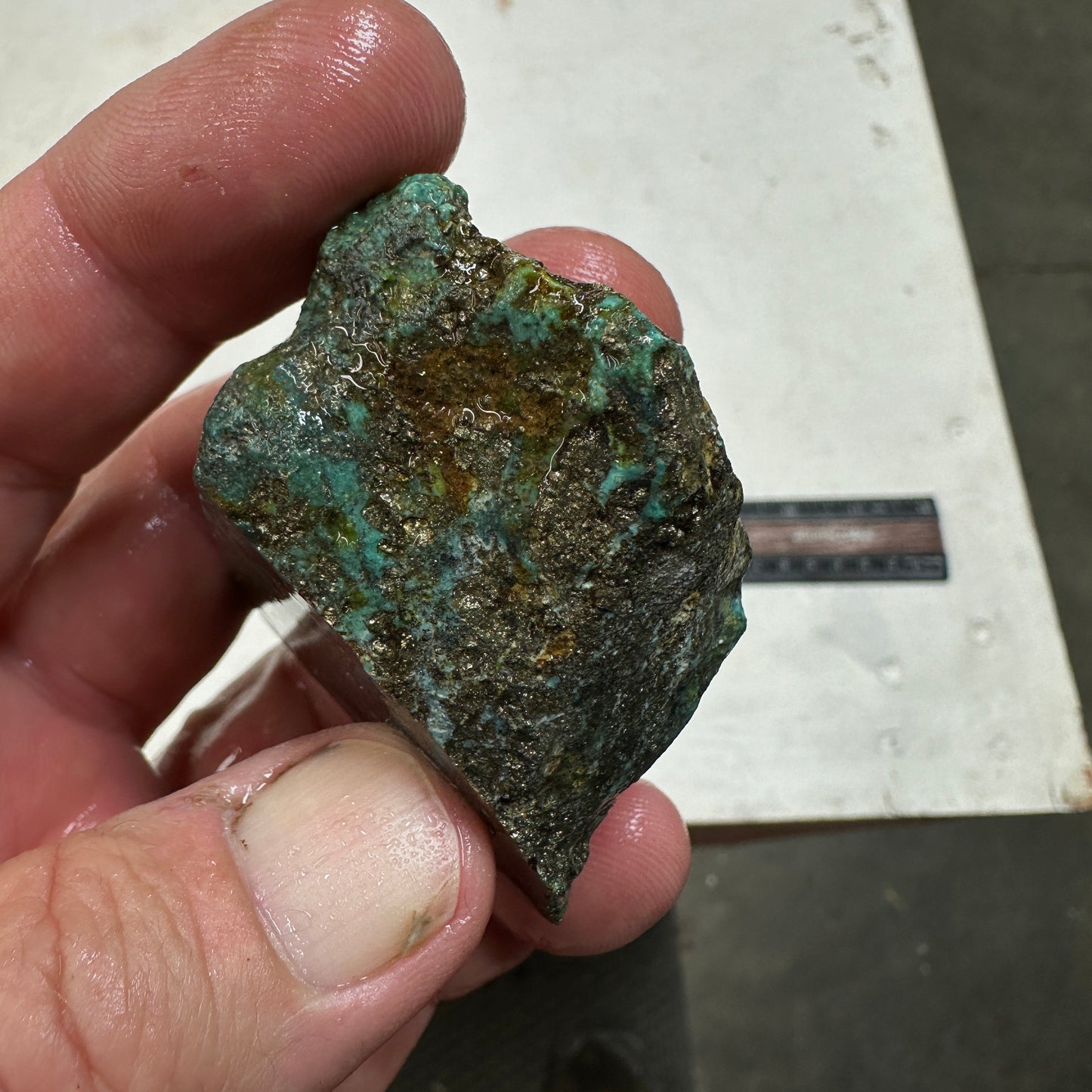 MORENCI2 Turquoise rough - 151 grams