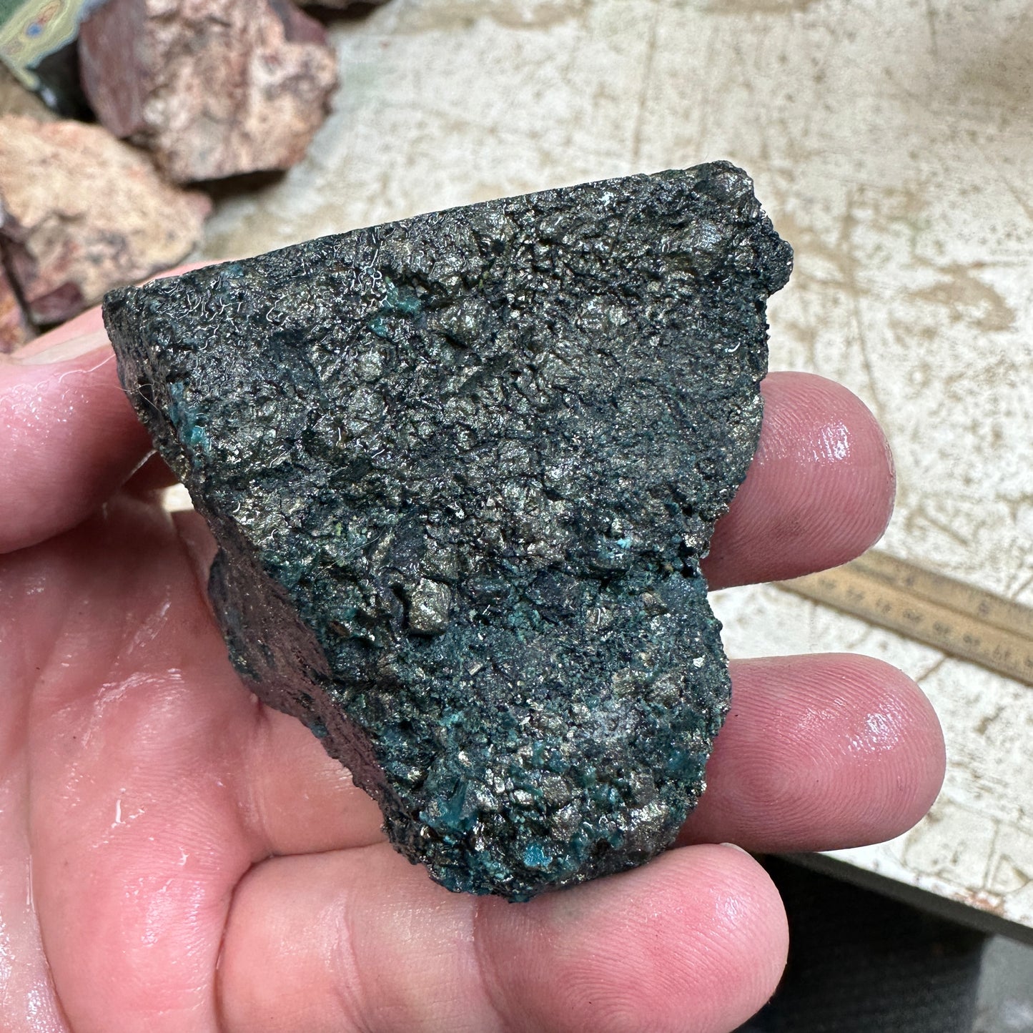 274 gram MORENCI2 Turquoise rough