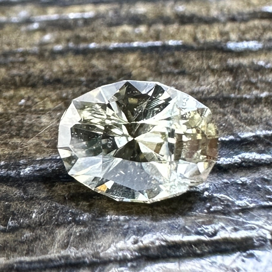 0.38ct Montana Sapphire Faceted Stone SA031