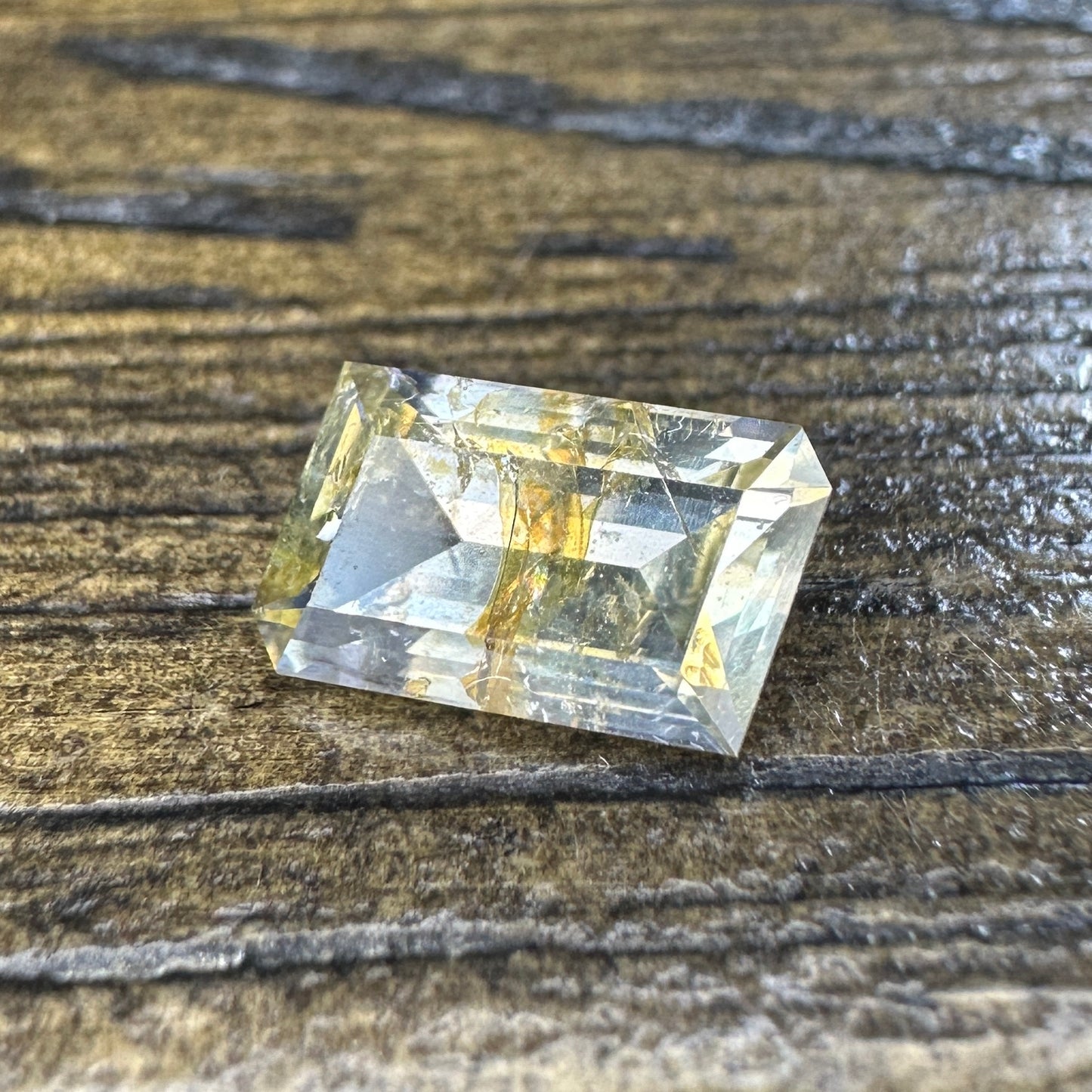 2.14ct UMBA SAPPHIRE Faceted Stone