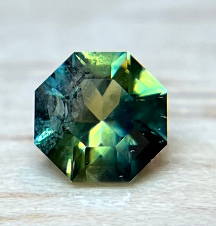 0.45ct Australian Sapphire Faceted Stone SA027