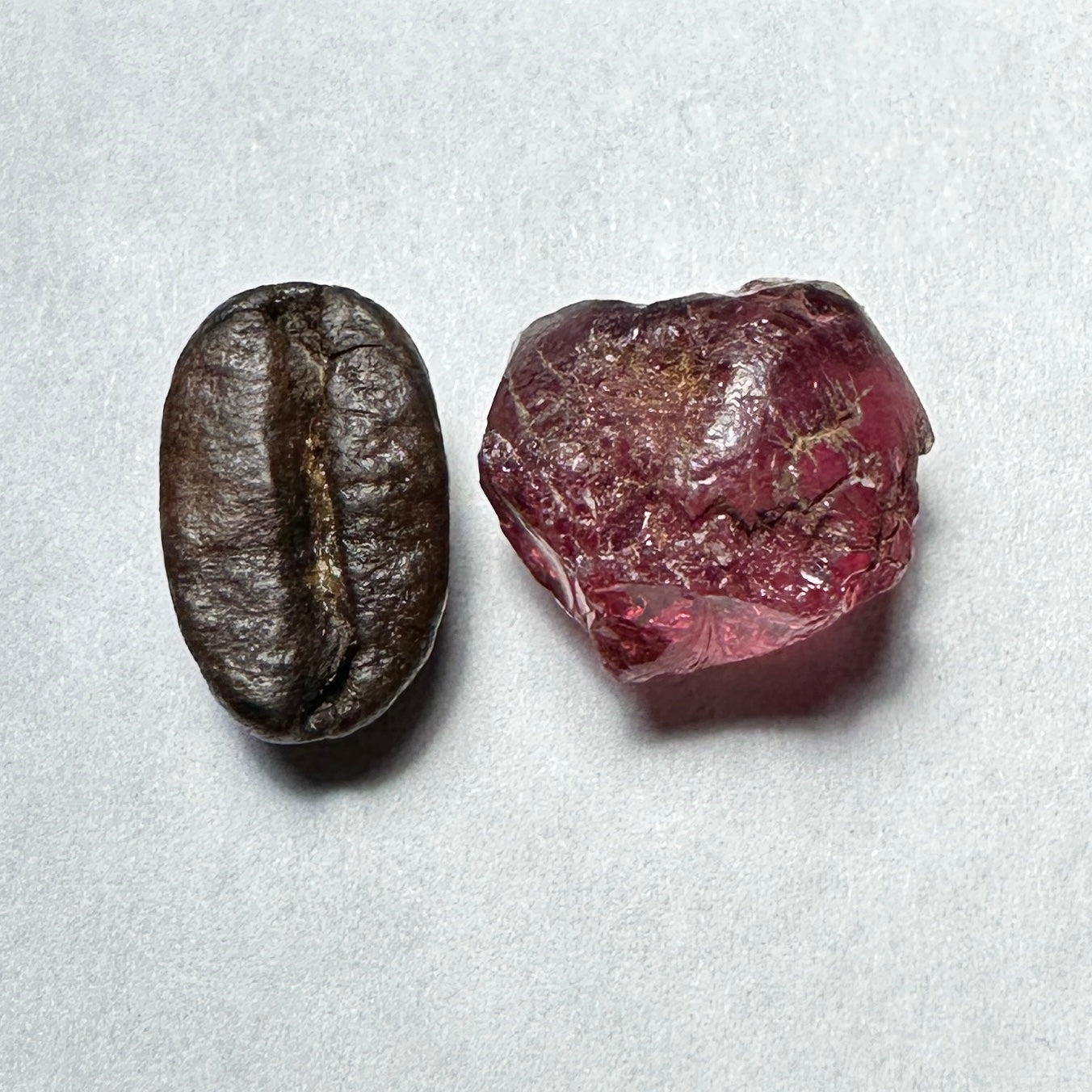 9.63ct TANGA ROSE GARNET Facet Rough