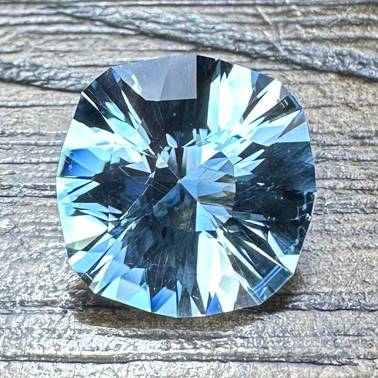 12.6ct Sky Blue TOPAZ Faceted Stone TOP002