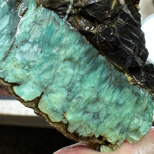 BROKEN ARROW VARISCITE Rough - 330 grams