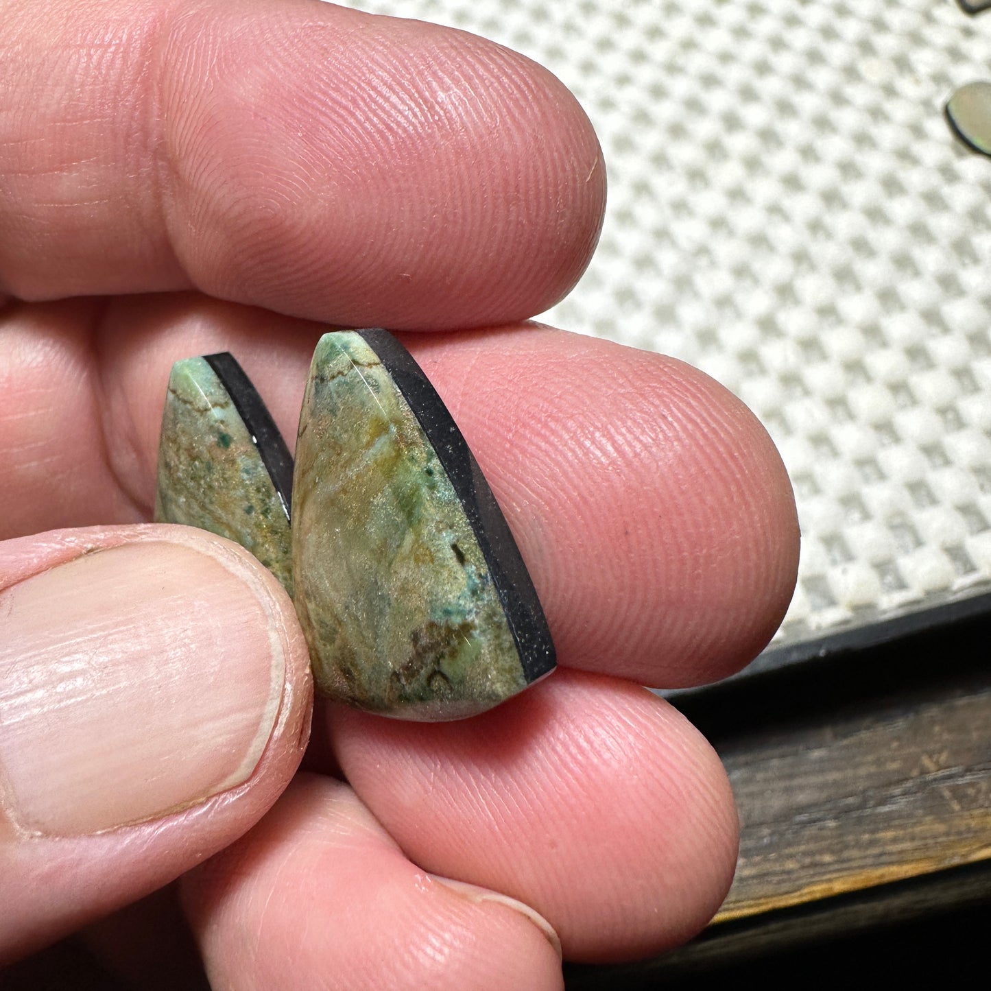 VISTAITE cabochon pair