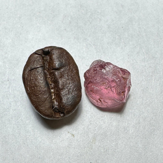 2.30ct LOTUS GARNET Facet Rough