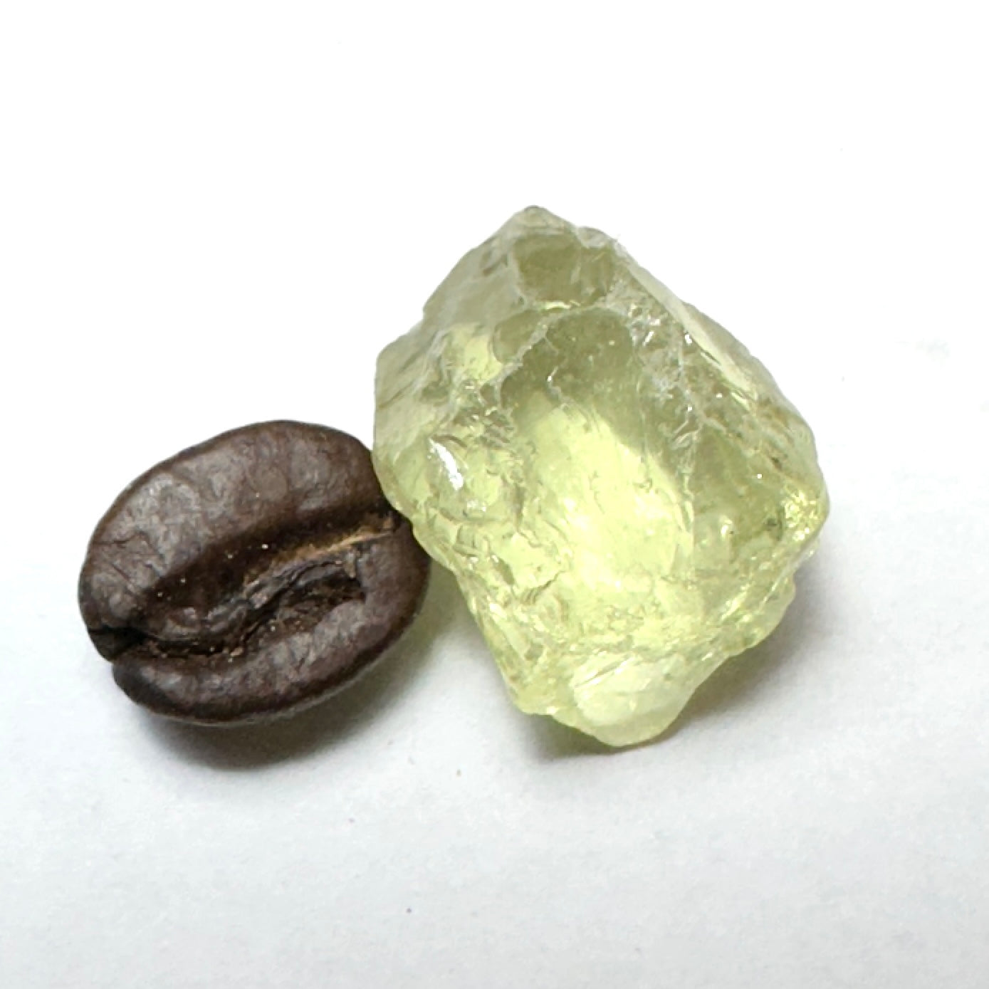 18.5ct GREEN DRAGON GARNET Facet Rough